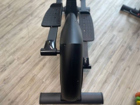 Эллиптический тренажер Everyfit 150EP (Витринный экземпляр)