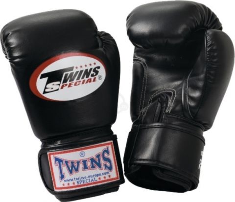 Перчатки боксерские Twins BGVL-3 для муай-тай (черные) 16 oz